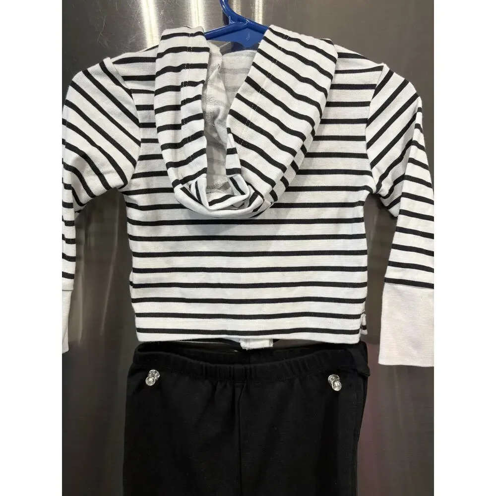 5/$20 NWOT Black and White Outfit - Hanes - 6-12mo